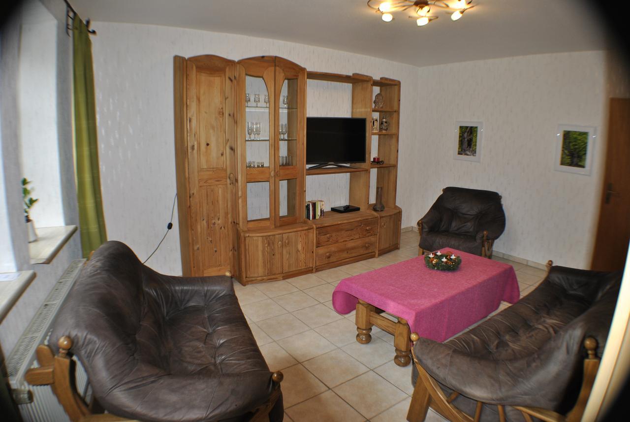Apartmenthaus „Am Gersthof“ Am Nationalpark Kellerwald-Edersee Gellershausen Luaran gambar