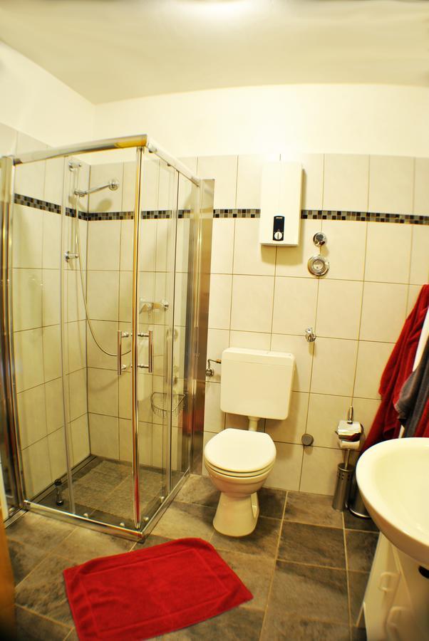 Apartmenthaus „Am Gersthof“ Am Nationalpark Kellerwald-Edersee Gellershausen Luaran gambar